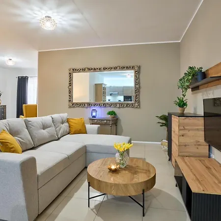 Apartamento Elegance Sliema- Where Comfort Meets Class In Sliema