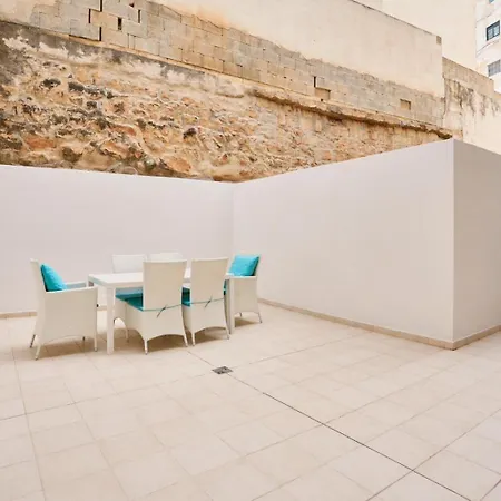Elegance Sliema- Where Comfort Meets Class In * Sliema