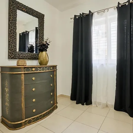Apartman Elegance Sliema- Where Comfort Meets Class In